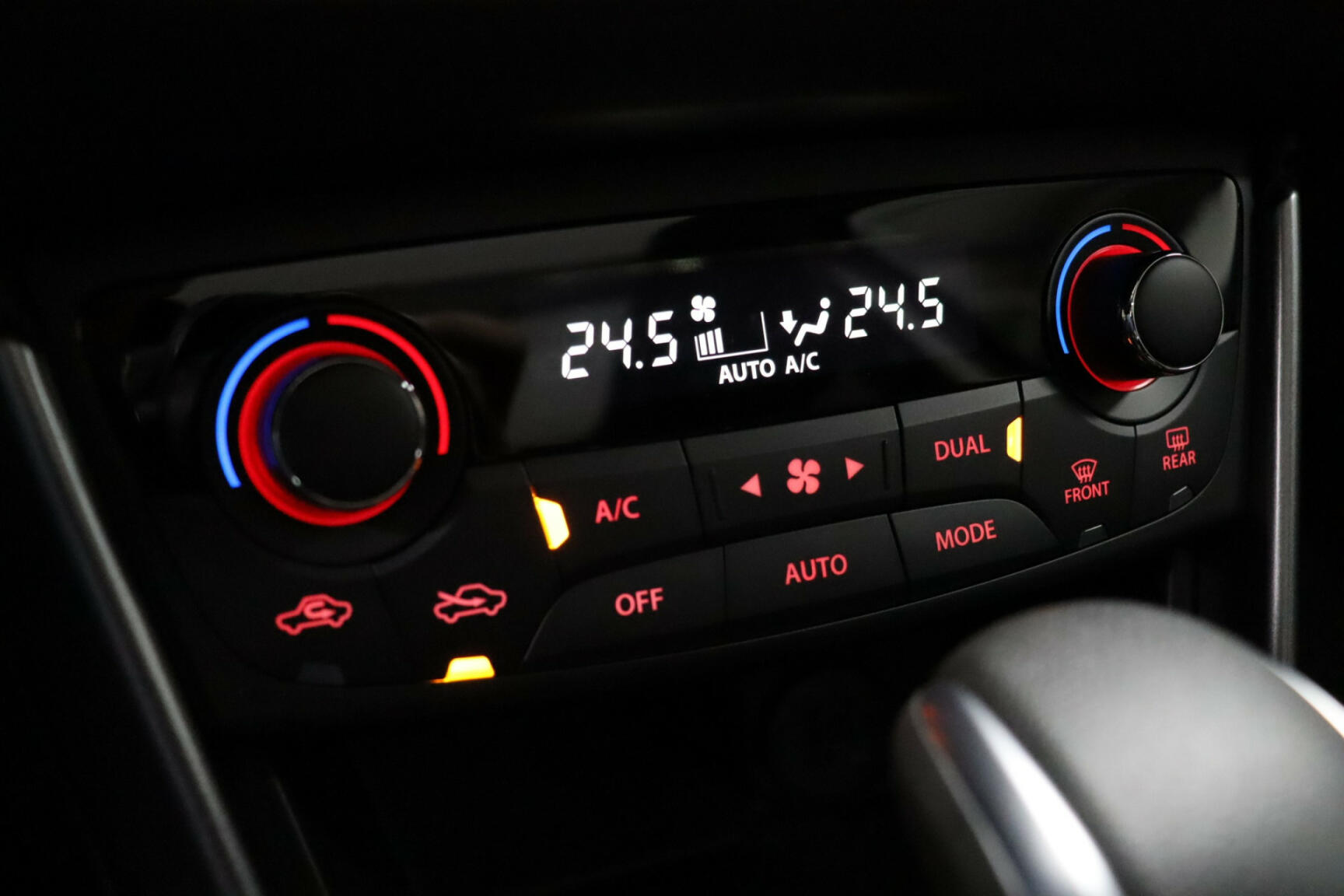Suzuki-S-Cross-43