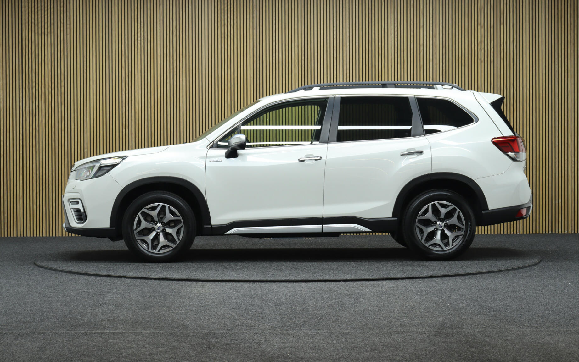 Subaru-Forester-1